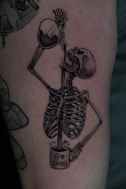 Tatuaje de William Martz: Skeleton coffee break